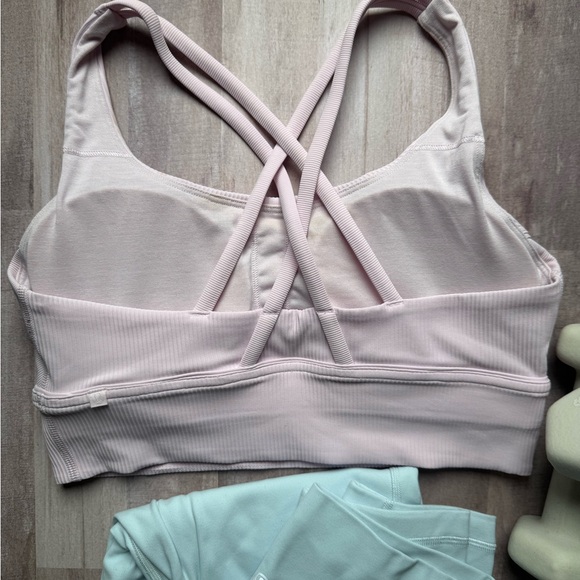 Lululemon Athletica Light Pink Cross-back Sports Bra - Picture 2 of 2